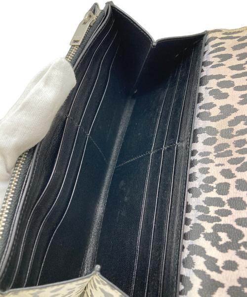 Saint Laurent Paris（サンローランパリ）Saint Laurent Paris (サンローランパリ) 財布 ホワイト×ブラックの古着・服飾アイテム