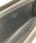 中古・古着 LOUIS VUITTON (ルイ ヴィトン) ラウンドジップウォレット ブラック：20000円