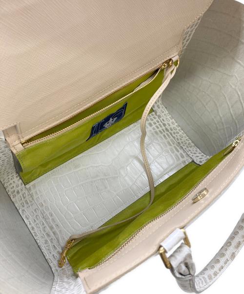 A.D.M.J.（エーディーエムジェイ）A.D.M.J. (エーディーエムジェイ) クロコ型押しハンドバッグの古着・服飾アイテム