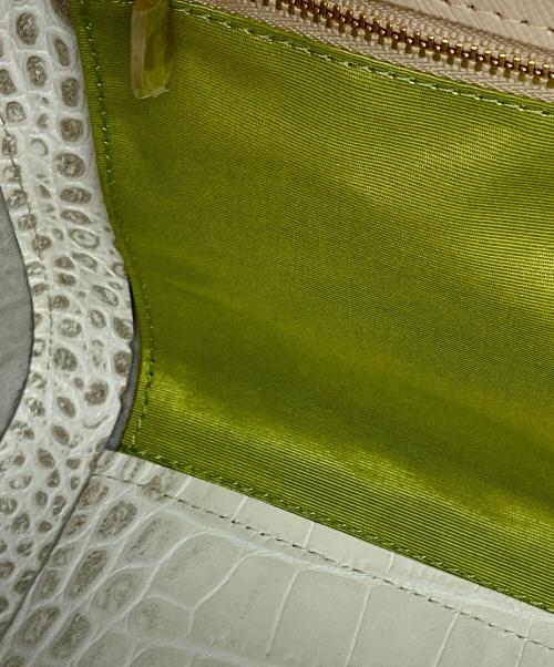 A.D.M.J.（エーディーエムジェイ）A.D.M.J. (エーディーエムジェイ) クロコ型押しハンドバッグの古着・服飾アイテム