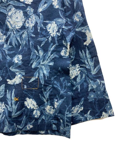 45R（フォーティファイブ・アール）45R (フォーティファイブ・アール) 度甘平ホウセンカプリントの四角シャツ ネイビー サイズ:なしの古着・服飾アイテム