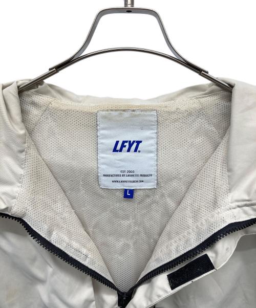 LFYT（エルエフワイティー）LFYT (エルエフワイティー) TACTICAL ANORAK JACKET ベージュ サイズ:Lの古着・服飾アイテム