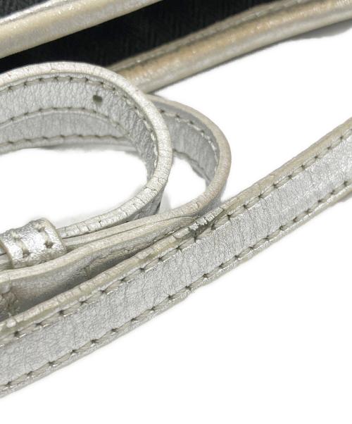 BURBERRY BLUE LABEL（バーバリー ブルー レーベル）BURBERRY BLUE LABEL (バーバリーロンドンブルーレーベル) ショルダーバッグ ブラックの古着・服飾アイテム