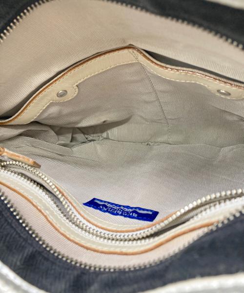 BURBERRY BLUE LABEL（バーバリー ブルー レーベル）BURBERRY BLUE LABEL (バーバリーロンドンブルーレーベル) ショルダーバッグ ブラックの古着・服飾アイテム