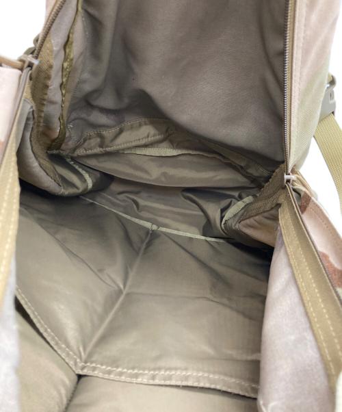 BRIEFING（ブリーフィング）BRIEFING (ブリーフィング) BEAUTY&YOUTH (ビューティーアンドユース) バッグ カーキの古着・服飾アイテム