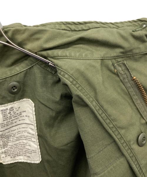 US ARMY（ユーエスアーミー）US ARMY (ユーエスアーミー) M65フィールドジャケット オリーブ サイズ:MEDIUM LONGの古着・服飾アイテム
