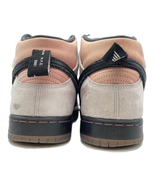 NIKE（ナイキ）NIKE (ナイキ) KCDC Brooklyn Skateshop (ブルックリン スケートショップ) SB DUNK HIGH PRO QS ピンク サイズ:US8.5の古着・服飾アイテム