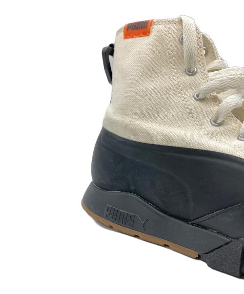 PUMA（プーマ）PUMA (プーマ) CENTRAL SAINT MARTINS (セントラル セント マーチンズ) Kyron For the Love of Water ホワイト サイズ:UK6の古着・服飾アイテム