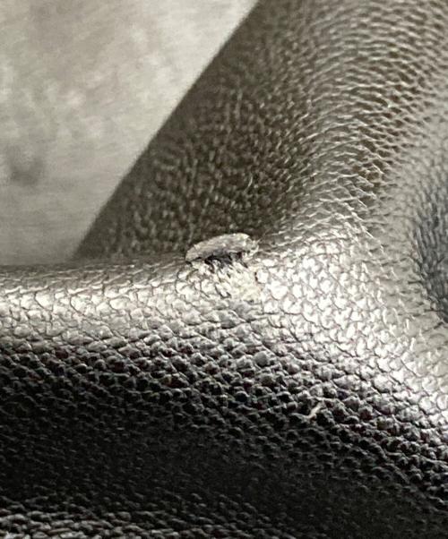 adidas（アディダス）adidas (アディダス) フェイクレザートラックパンツ ブラック サイズ:Mの古着・服飾アイテム