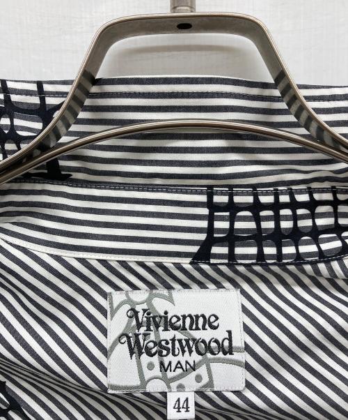 Vivienne Westwood man（ヴィヴィアン ウェストウッド マン）Vivienne Westwood man (ヴィヴィアン ウェストウッド マン) オーブストライプシャツ ブラック サイズ:44の古着・服飾アイテム