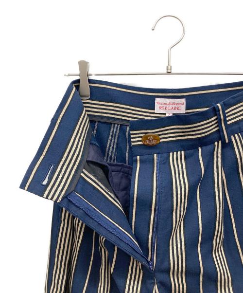 Vivienne Westwood RED LABEL（ヴィヴィアンウエストウッドレッドレーベル）Vivienne Westwood RED LABEL (ヴィヴィアンウエストウッドレッドレーベル) ピークドラペルダブルブレストストライプジャケット ネイビー サイズ:2の古着・服飾アイテム