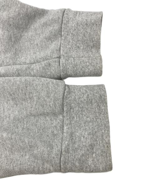 A.P.C.（アーペーセー）A.P.C. (アーペーセー) CARHARTT WIP (カーハート ワークインプログレス) ロゴパーカー グレー サイズ:XLの古着・服飾アイテム