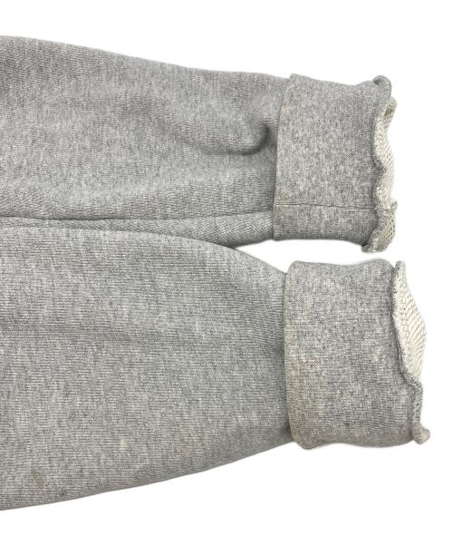 A.P.C.（アーペーセー）A.P.C. (アーペーセー) CARHARTT WIP (カーハート ワークインプログレス) ロゴパーカー グレー サイズ:XLの古着・服飾アイテム