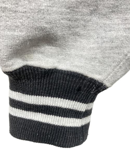 Champion REVERSE WEAVE（チャンピオン リバース ウィーブ）Champion REVERSE WEAVE (チャンピオン リバース ウィーブ) スウェット グレー サイズ:LARGEの古着・服飾アイテム