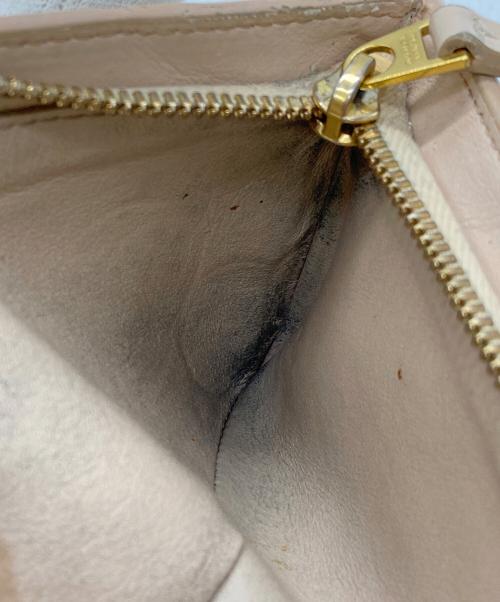 BOTTEGA VENETA（ボッテガベネタ）BOTTEGA VENETA (ボッテガベネタ) ミディアム二つ折りウォレット ベージュの古着・服飾アイテム