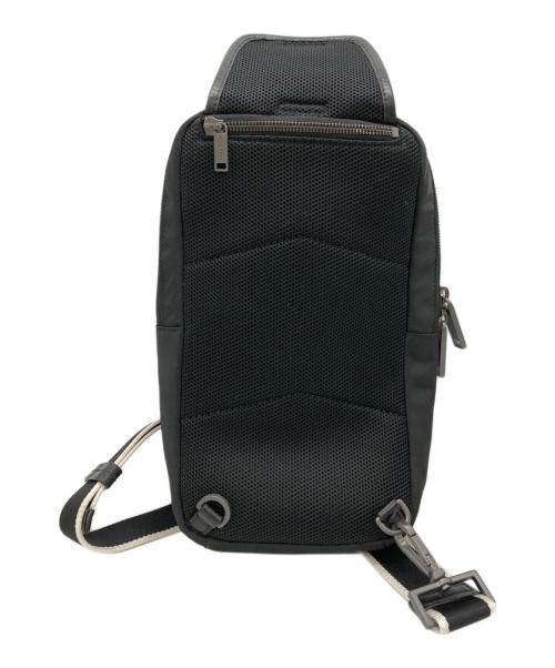 BOSS（ボス）BOSS (ボス) ショルダーバッグ ブラックの古着・服飾アイテム