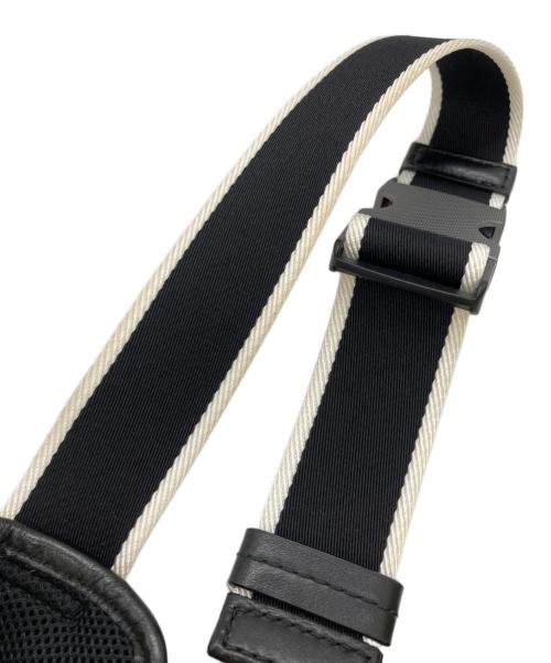 BOSS（ボス）BOSS (ボス) ショルダーバッグ ブラックの古着・服飾アイテム