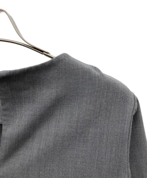 SOEJU（ソージュ）SOEJU (ソージュ) ウールライクペプラムチュニックブラウス グレー サイズ:なしの古着・服飾アイテム