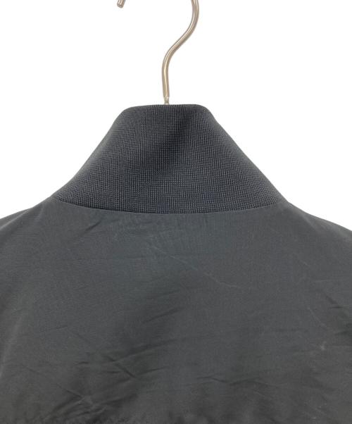 Calvin Klein Jeans（カルバンクラインジーンズ）Calvin Klein Jeans (カルバンクラインジーンズ) ワッペンナイロンジャケット ブラック サイズ:XLの古着・服飾アイテム