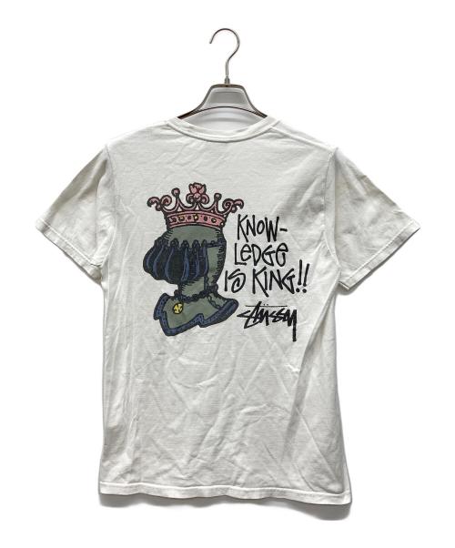 stussy（ステューシー）stussy (ステューシー) KNIGHT Tee ホワイト サイズ:Sの古着・服飾アイテム