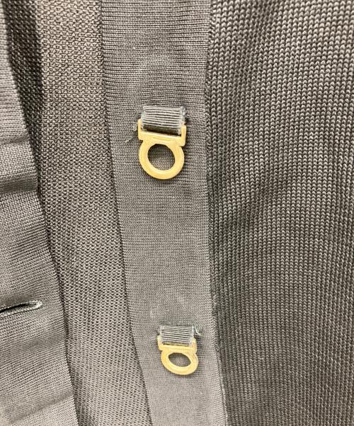 Salvatore Ferragamo（サルヴァトーレ フェラガモ）Salvatore Ferragamo (サルヴァトーレ フェラガモ) ガンチーニボタンシャツ ブラック サイズ:Mの古着・服飾アイテム