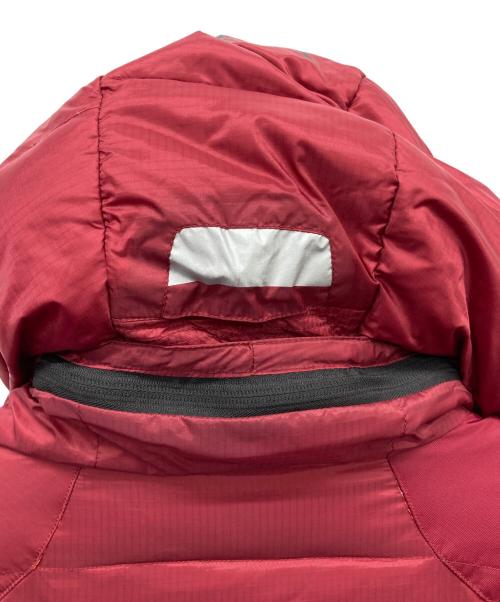 RLX RALPH LAUREN（アールエルエックスラルフローレン）RLX RALPH LAUREN (アールエルエックスラルフローレン) HYBRIGAUGE DOWN JACKET レッド サイズ:XLの古着・服飾アイテム