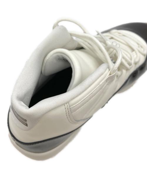 NIKE（ナイキ）NIKE (ナイキ) WMNS AIR JORDAN 11 RETRO アイボリー サイズ:US11の古着・服飾アイテム