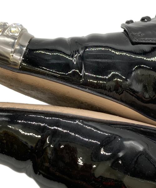 MIU MIU（ミュウミュウ）MIU MIU (ミュウミュウ) エナメルパンプス ブラック サイズ:36　1/2の古着・服飾アイテム