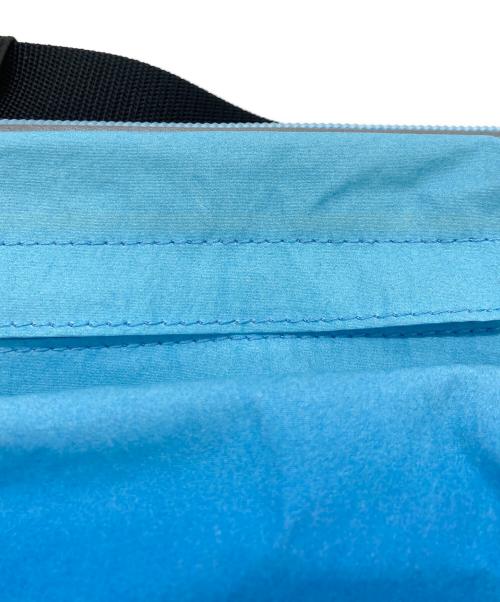 Denham（デンハム）Denham (デンハム) ウエストバッグ ブルーの古着・服飾アイテム