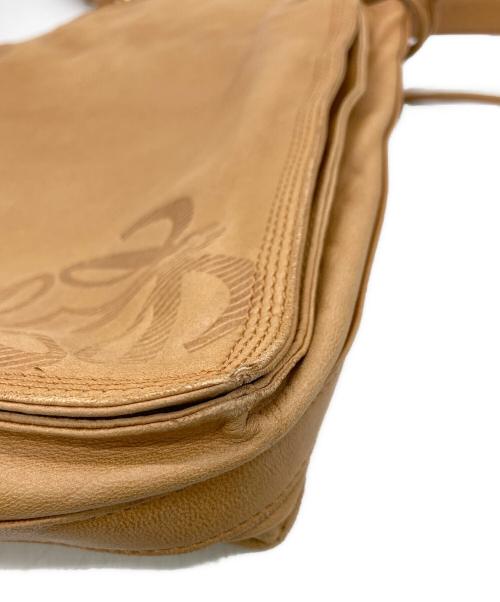 LOEWE（ロエベ）LOEWE (ロエベ) アナグラムレザー巾着ショルダーバッグ ブラウンの古着・服飾アイテム