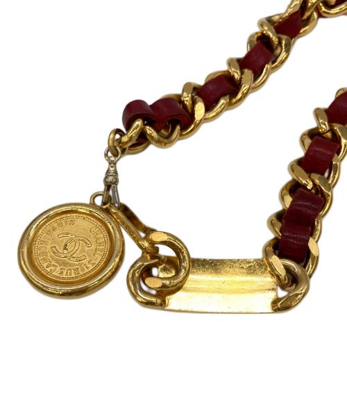 CHANEL（シャネル）CHANEL (シャネル) ココマークコインロゴプレートチェーンベルト ゴールド×ボルドーの古着・服飾アイテム