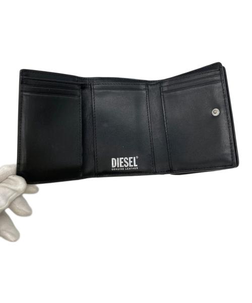 DIESEL（ディーゼル）DIESEL (ディーゼル) オーバルD3つ折り財布 ブラックの古着・服飾アイテム