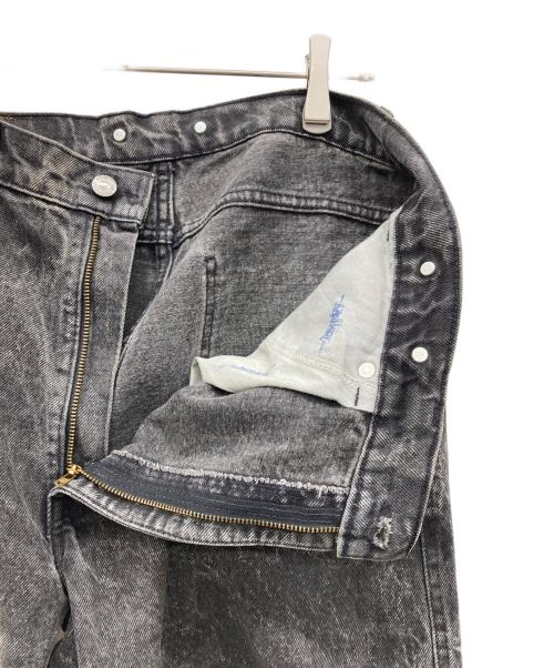 LEVI'S（リーバイス）LEVI'S (リーバイス) サスペンダーボタンデニムパンツ ブラック サイズ:W36×L34の古着・服飾アイテム