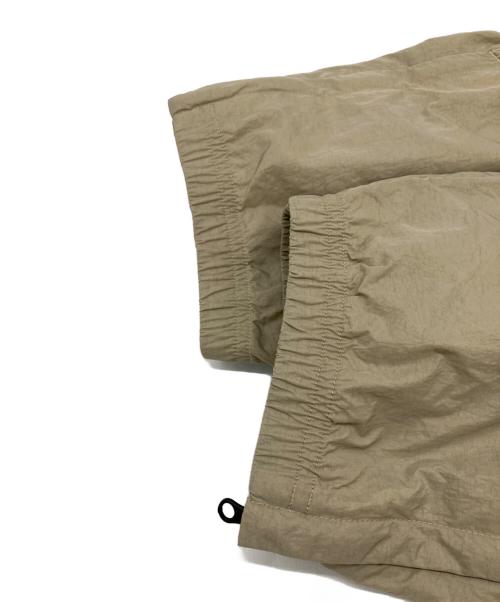 NIKE（ナイキ）NIKE (ナイキ) ナイロンパンツ ベージュ サイズ:Lの古着・服飾アイテム