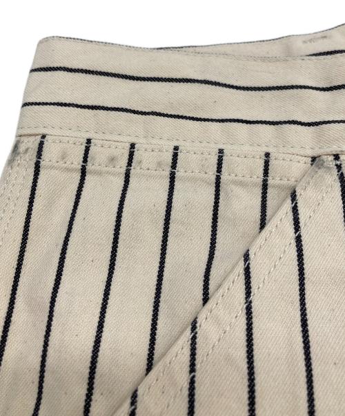 CarHartt（カーハート）CarHartt (カーハート) トレードシングルニーパンツ アイボリー サイズ:34×32の古着・服飾アイテム