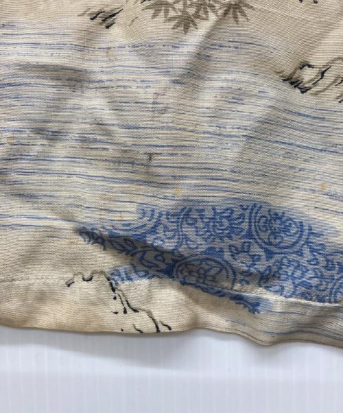 Olu Olu（オルオル）Olu Olu (オルオル) ヴィンテージレーヨンアロハシャツ ベージュ サイズ:表記無しの古着・服飾アイテム