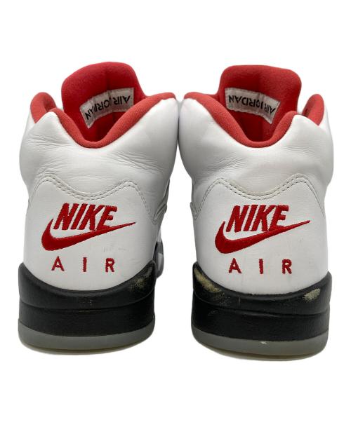 NIKE（ナイキ）NIKE (ナイキ) AIR JORDAN 5 RETRO ホワイト サイズ:US9の古着・服飾アイテム