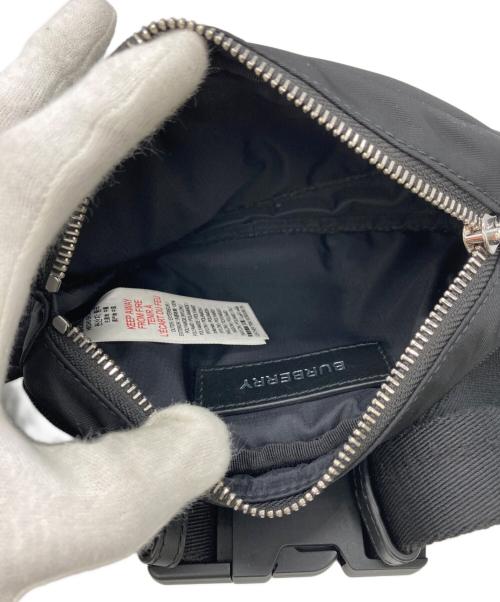 BURBERRY（バーバリー）BURBERRY (バーバリー) ナイロンウエストバッグ ブラックの古着・服飾アイテム