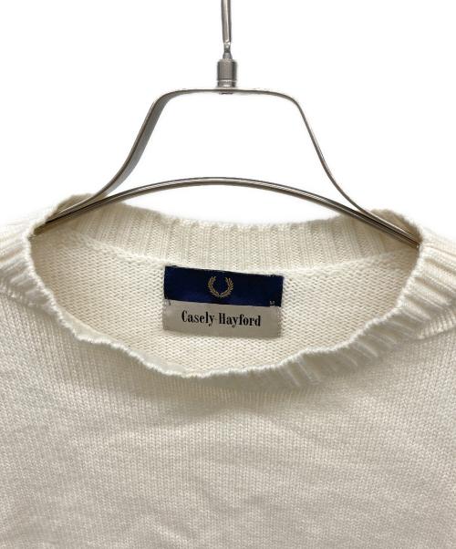 FRED PERRY（フレッドペリー）FRED PERRY (フレッドペリー) Casely-Hayford (ケイスリーヘイフォード) クラッシュ加工ニット アイボリー サイズ:Mの古着・服飾アイテム
