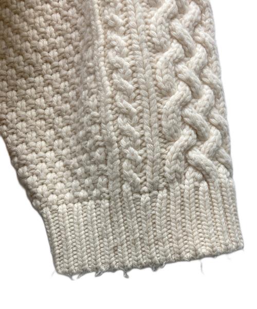 6(ROKU) BEAUTY&YOUTH（ロク ビューティーアンドユース）6(ROKU) BEAUTY&YOUTH (ロク ビューティーアンドユース) ケーブルニット アイボリー サイズ:なしの古着・服飾アイテム