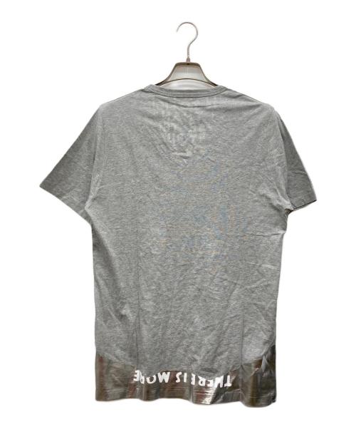 Maison Margiela（メゾンマルジェラ）Maison Margiela (メゾンマルジェラ) エイズTシャツ シルバー×グレー サイズ:Lの古着・服飾アイテム