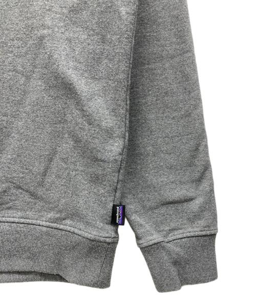 Patagonia（パタゴニア）Patagonia (パタゴニア) LABEL UPRISAL CREW SWEAT グレー サイズ:M REGULARの古着・服飾アイテム