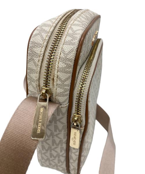 MICHAEL KORS（マイケルコース）MICHAEL KORS (マイケルコース) モノグラムショルダーバッグ ベージュの古着・服飾アイテム