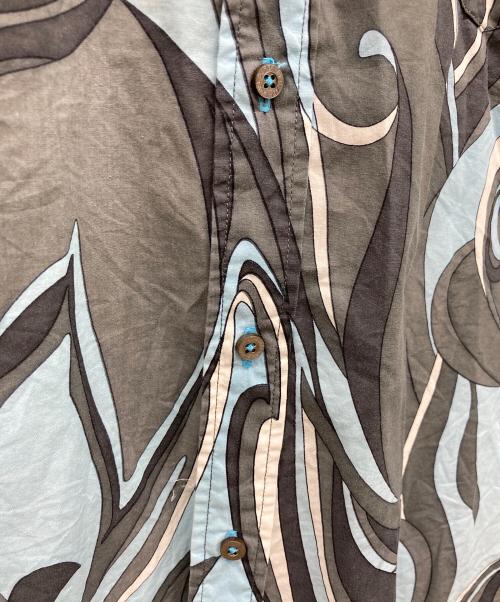 BURBERRY BLACK LABEL（バーバリーブラックレーベル）BURBERRY BLACK LABEL (バーバリーブラックレーベル) マーブル柄半袖シャツ グレー サイズ:２の古着・服飾アイテム
