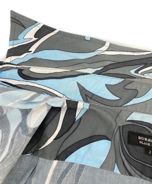 BURBERRY BLACK LABEL（バーバリーブラックレーベル）BURBERRY BLACK LABEL (バーバリーブラックレーベル) マーブル柄半袖シャツ グレー サイズ:２の古着・服飾アイテム