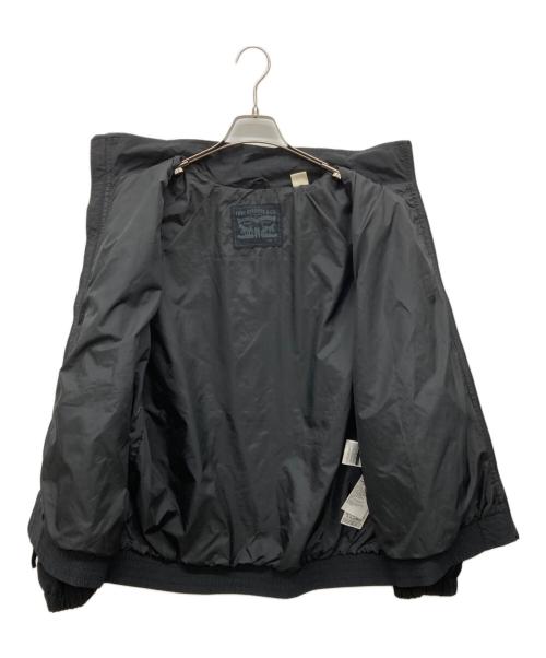 LEVI'S（リーバイス）LEVI'S (リーバイス) ナイロンジャケット ブラック サイズ:Mの古着・服飾アイテム