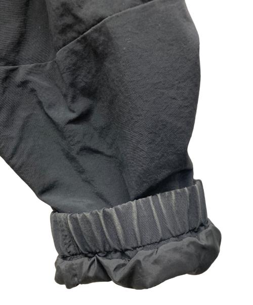 LEVI'S（リーバイス）LEVI'S (リーバイス) ナイロンジャケット ブラック サイズ:Mの古着・服飾アイテム