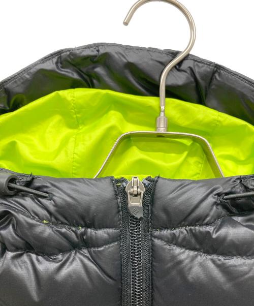 Columbia（コロンビア）Columbia (コロンビア) クレーターレイクジャケット ブラック×ネオングリーン サイズ:Sの古着・服飾アイテム
