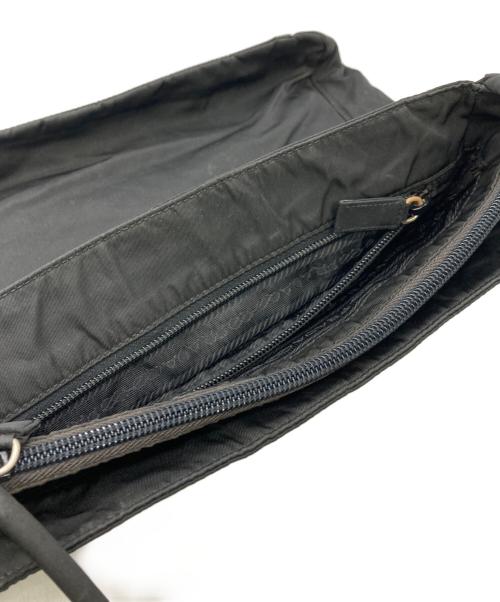 PRADA（プラダ）PRADA (プラダ) ナイロンロゴプレートトートバッグ ブラックの古着・服飾アイテム
