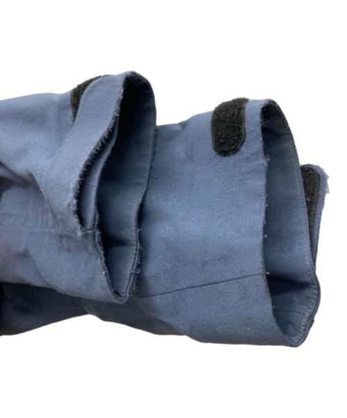 MOUNTAIN HARD WEAR（マウンテンハードウェア）MOUNTAIN HARD WEAR (マウンテンハードウェア) Ward Peak 3L Jacket ネイビー サイズ:MEN'S Lの古着・服飾アイテム